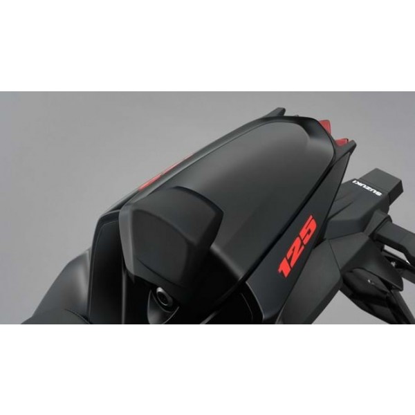 Suzuki Rear Seat Tail Cover